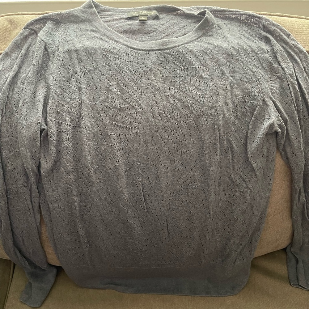 Thin grey Banana Republic sweater